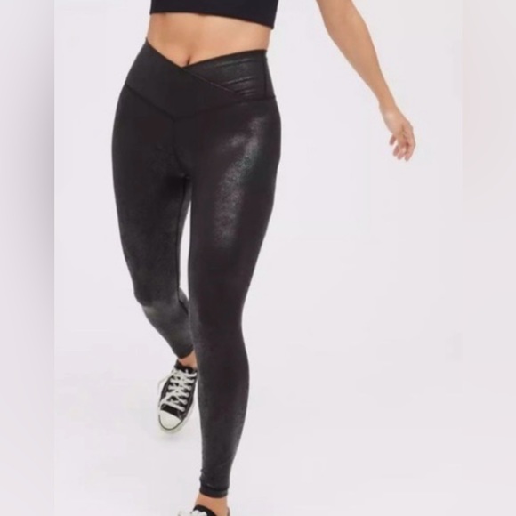 Aerie Offline Faux leather leggings Sz XL/TG - Picture 5 of 5